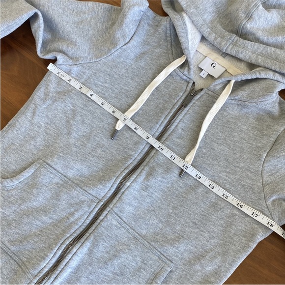 G. The Label by Goop Puff Sleeve Zip Hoodie Size Small - Picture 4 of 7